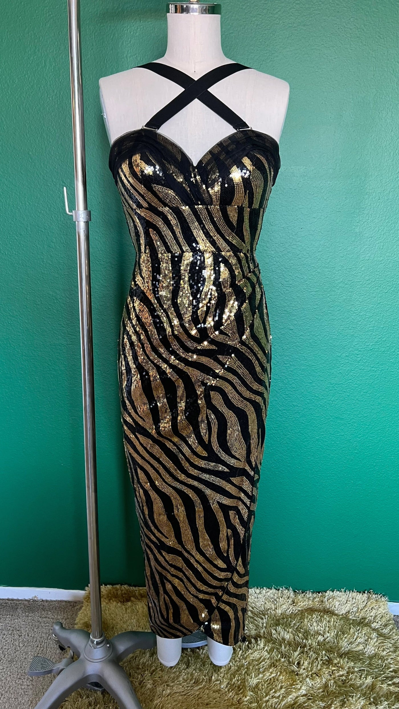 The Girl of my Dreams Sequin Dress (2 Colorways)