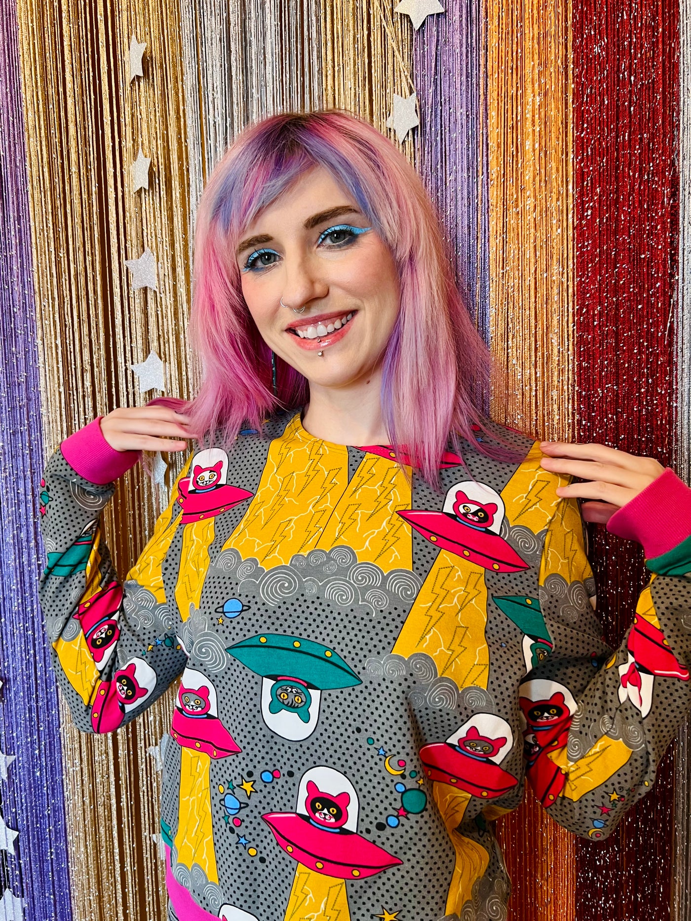 Cats in Space Terry Pullover
