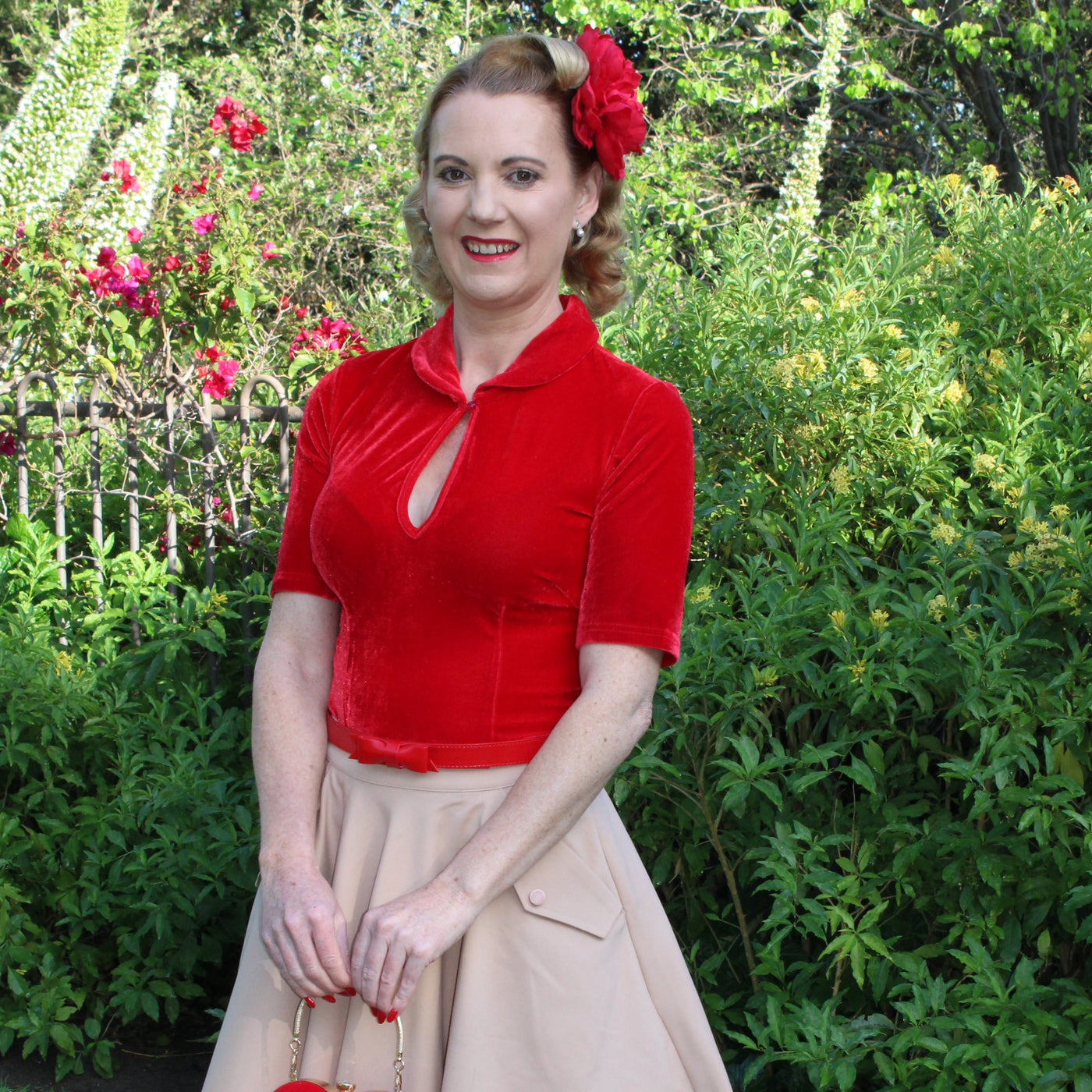 Keynote Vintage-Inspired Blouse in Velvet (3 Colorways)