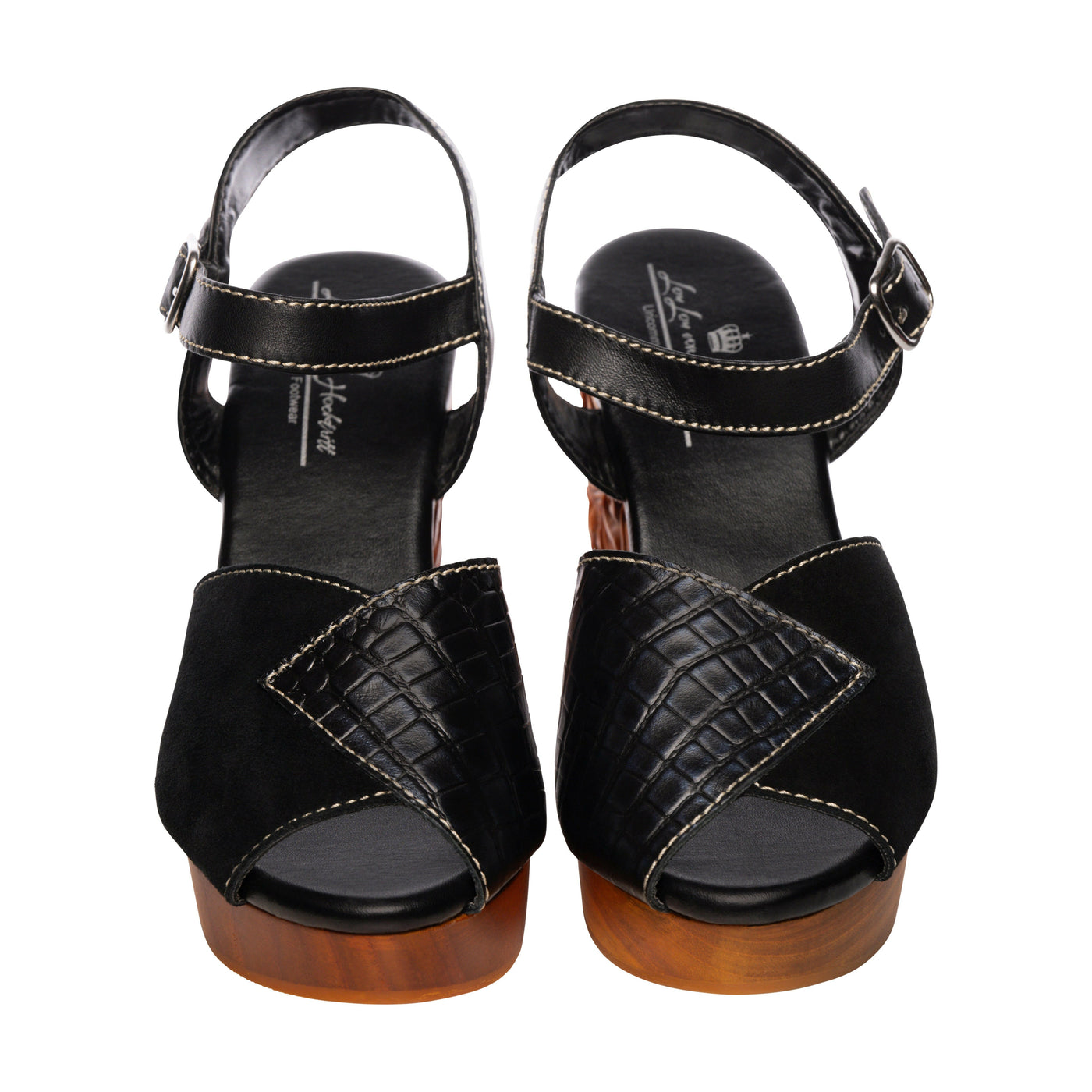 The Momento Mori in Black Snake on Natural