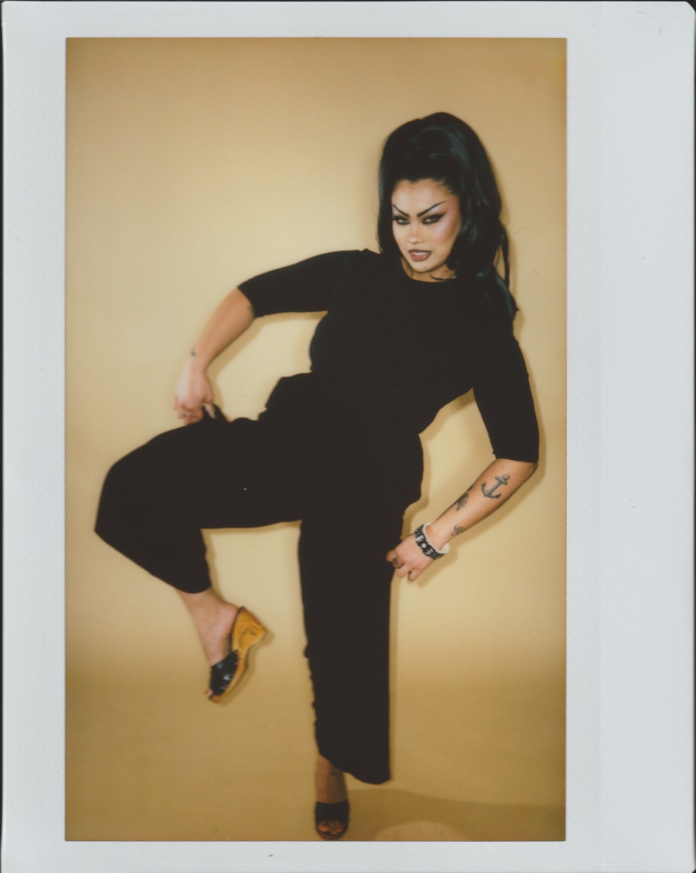 Souvenir Wedge in Black Leather