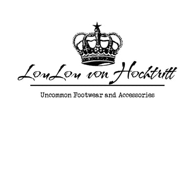 The Momento Mori in Black Snake on Natural